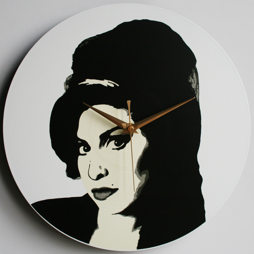 ‘Amy Winehouse’ – 12″ Vinyl Record Wall Clock – £19.99 | The Records ...